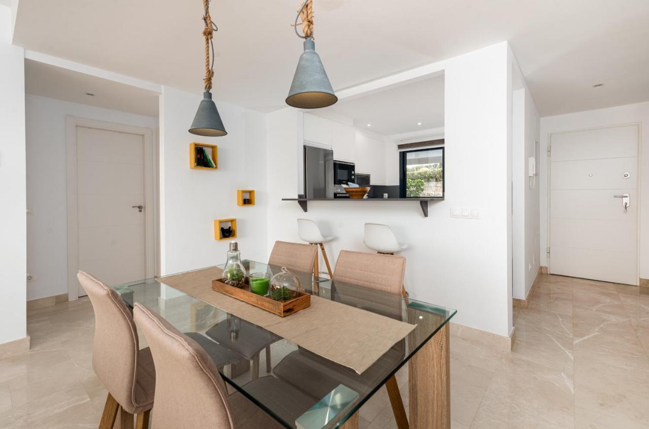 Lotus 2401 - Beautiful Apartment With Pool & Sea View 卡萨雷斯 外观 照片