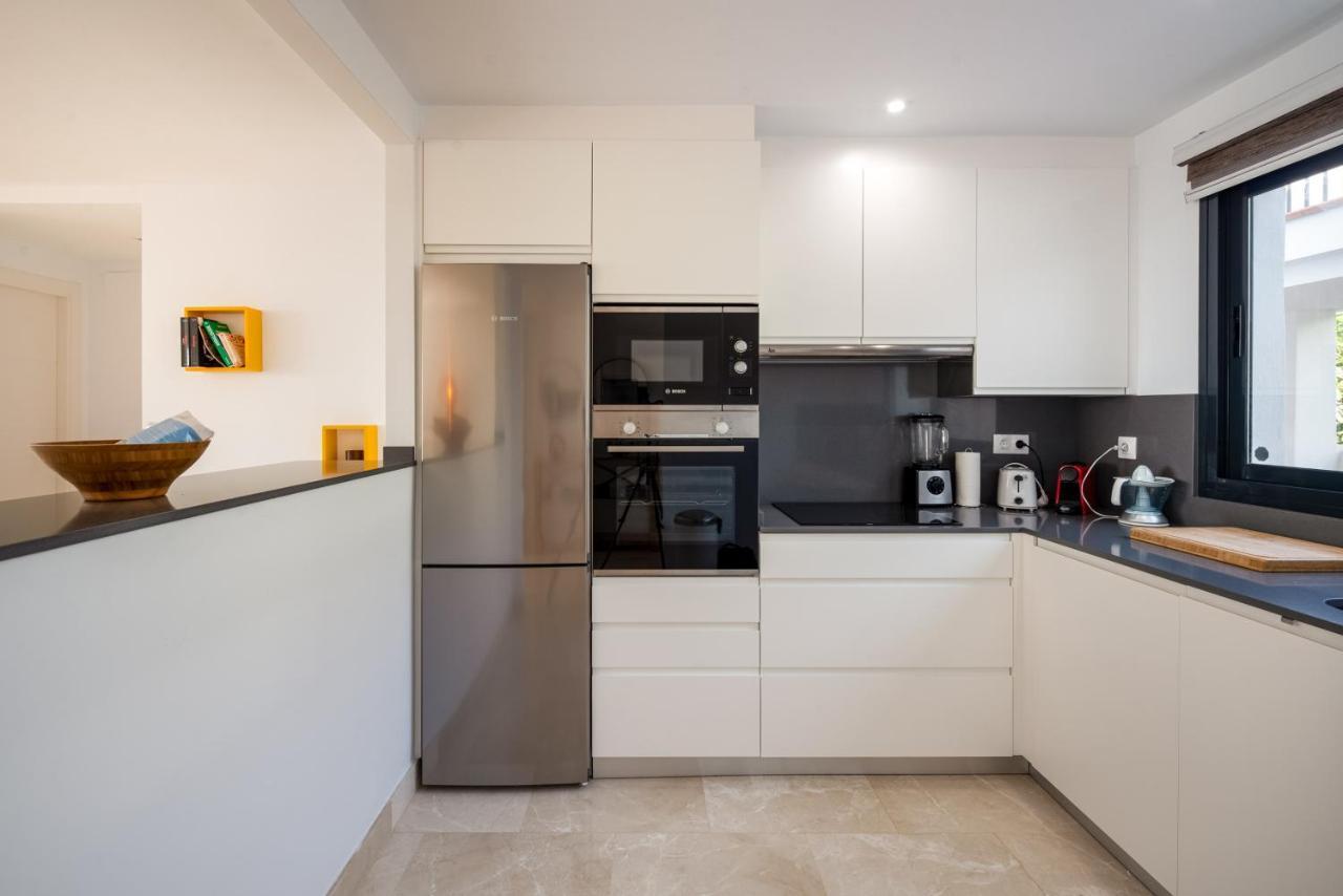 Lotus 2401 - Beautiful Apartment With Pool & Sea View 卡萨雷斯 外观 照片
