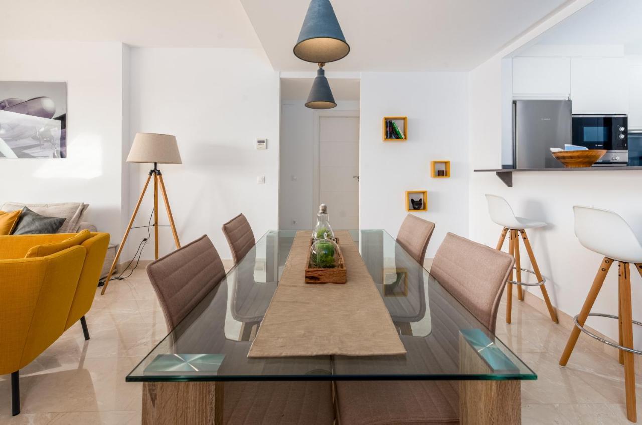 Lotus 2401 - Beautiful Apartment With Pool & Sea View 卡萨雷斯 外观 照片