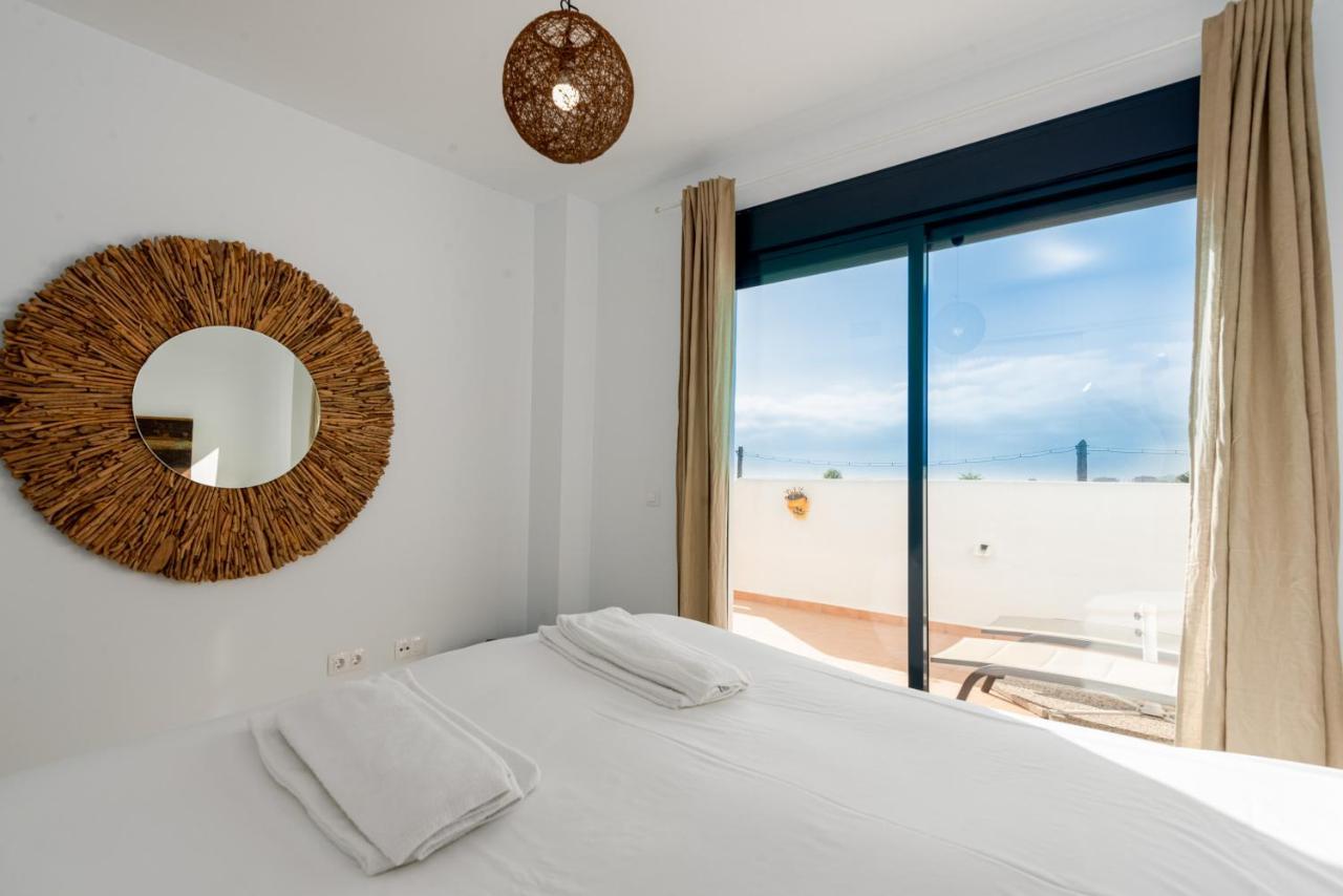 Lotus 2401 - Beautiful Apartment With Pool & Sea View 卡萨雷斯 外观 照片