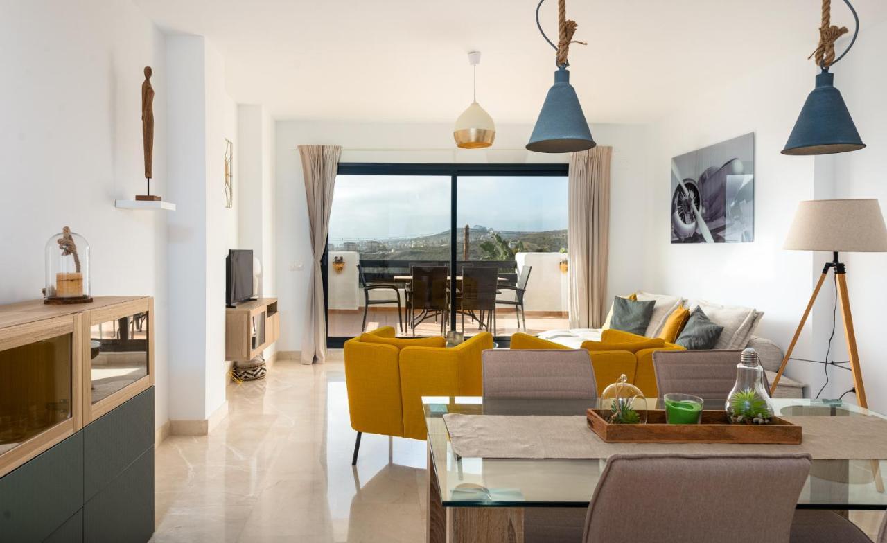 Lotus 2401 - Beautiful Apartment With Pool & Sea View 卡萨雷斯 外观 照片
